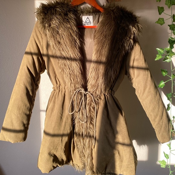UNIF Jackets & Blazers - UNIF Cara Parka with Faux Fur